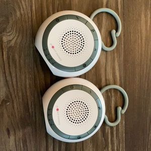 2 White Noise Machines